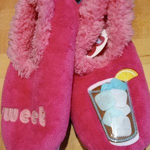 Snoozies Sweet Tea Ladies Slippers Med. 7-8